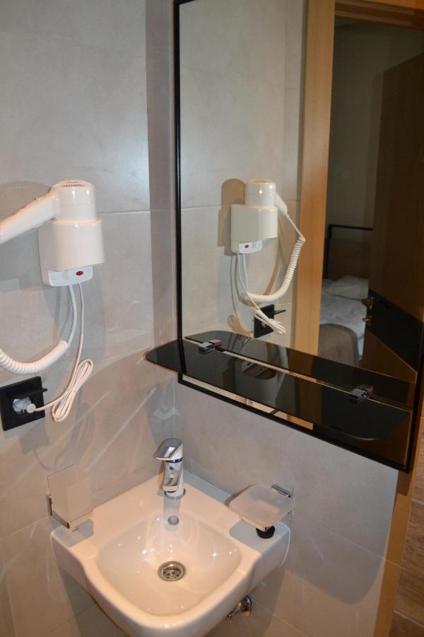 צ'רקסי Sport Hotel 1 מראה חיצוני תמונה